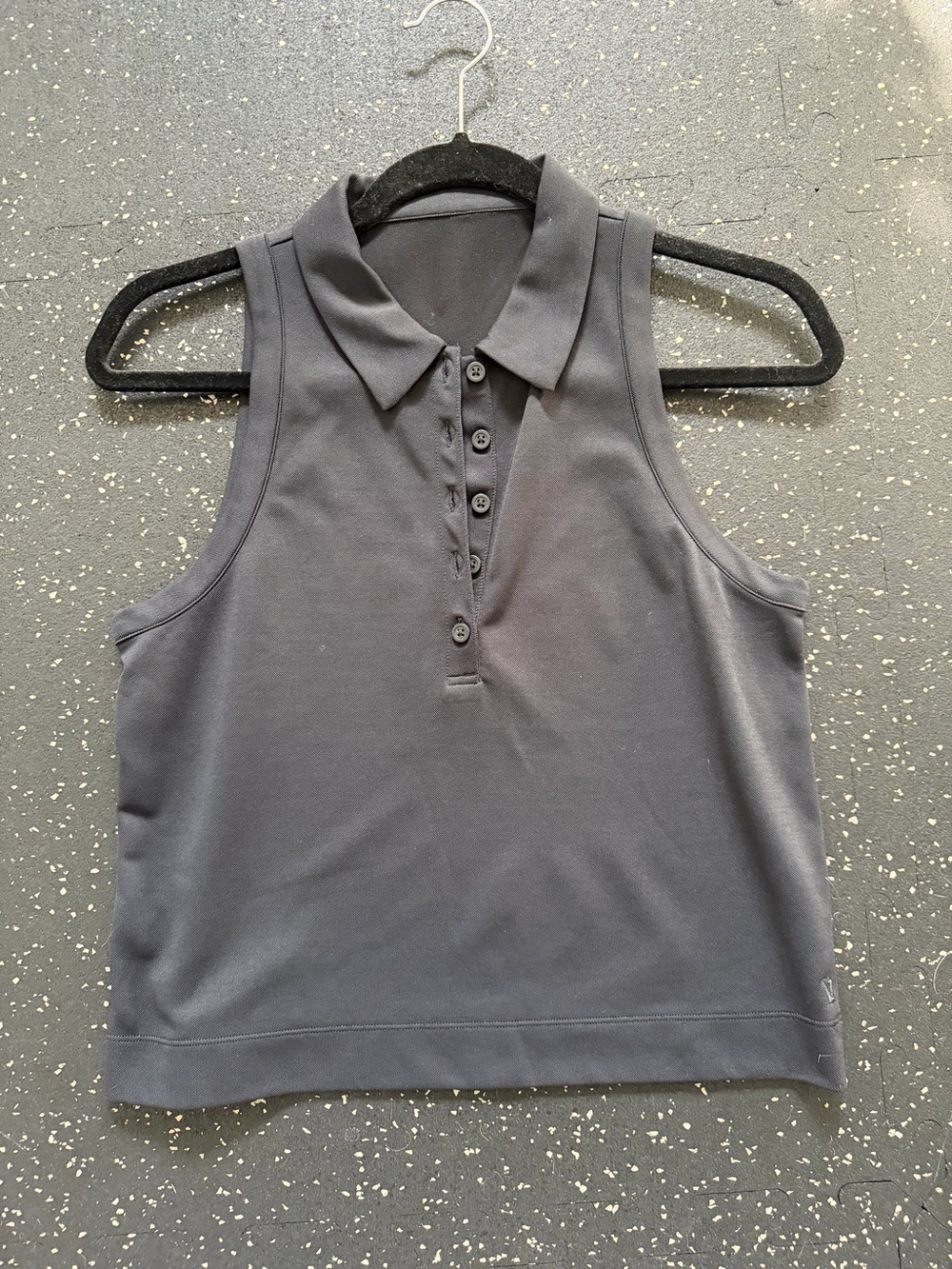 Vuori Black Sleeveless Polo Athletic Tank Top - medium